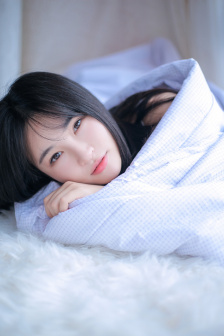 远看是蔚蓝的春天韩剧